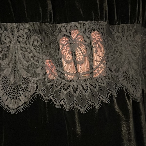 For Love & Lemons long sleeve velvet lace dress - Picture 5 of 10